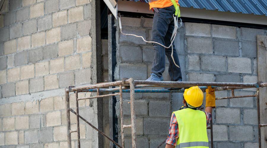 Expert top industrial roofings services in Camargo, IL